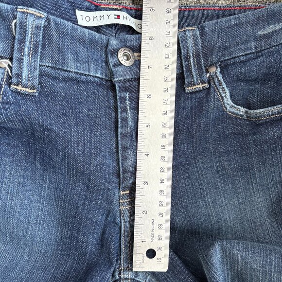 Tommy Hilfiger Womens Vintage Low Rise Capris Jeans‎ Size 6 Blue Y2K Distressed - Picture 6 of 9
